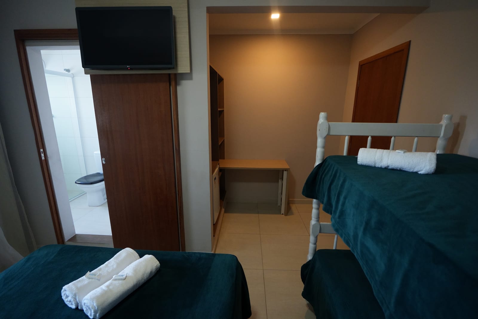 Apartamento Luxo — Sacada Piscina — foto 4